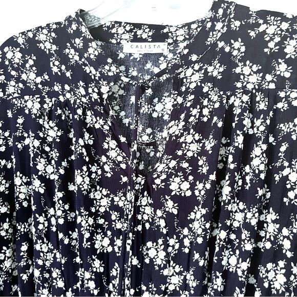 Calista Anthropologie Navy Blue Ditsy Floral Print Tiered Dress size Small - Picture 5 of 14